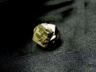 別のアングル写真2: ◆邪気払いの石◆パイライト原石・１９ｇ◆金色に輝く結晶