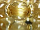 別のアングル写真2: 特選・金運天然石！！ゴールドタイチンルチル１８ミリ数珠ブレスレット　