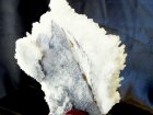 別のアングル写真1: 結晶のかたまり 現品一点物 水晶 クラスター 1975g 家族円満を保つ鑑賞石 形が珍しい 鬼門封じ お守り 開運 天然石