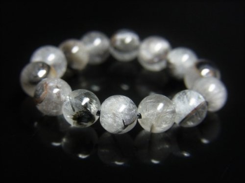 別のアングル写真1: 現品一点物  プラチナルチル  クォーツ  リング  白金水晶  指輪  最強金運  5ミリ  15号  1点物  Pri2  高級  パワーストーン  ルチル  水晶  誕生日  贈り物    ギフト  / 誕プレ 魔除け 運気向上 お揃い プレゼント お祝  高品質 / 京海堂