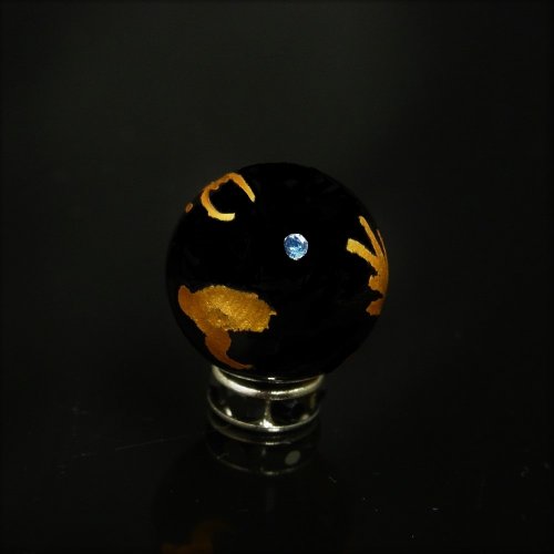 別のアングル写真1: 辰年のお守りに願い玉  願いを叶えるパワーストーン  誕生石が埋められる  風水神  皇帝龍  ブラックオニキス  1粒売り  / 誕プレ 魔除け 運気向上 お揃い クリスマスプレゼント お祝  高品質 / 京海堂