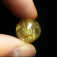 画像3: 虹が見える  14ミリ  現品一点物  1粒売り  レインボーゴールドルチル  クォーツ  虹入り金針水晶 SPR13  ハンドメイド  天然石  パワーストーン  開運  最強金運  ビーズ  誕生日  贈り物   /クリスマスプレゼント お祝 高品質 / 京海堂 (3)