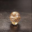 画像5: 金色が映えるクォーツ  13ミリ  現品一点物  1粒売り  ゴールドルチル  クォーツ  金針水晶 KYG28  ハンドメイド  天然石  パワーストーン  開運  最強金運  ビーズ  誕生日  贈り物   /クリスマスプレゼント お祝 高品質 / 京海堂 (5)