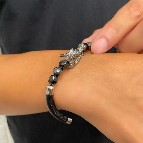 画像7: Mr.ドラゴンヘッド  磁気ヘマタイト  スターカットスピネル  ニューチューブ  バングル  高級感抜群のフェイクレザー使用♪レディース・メンズOK  誕生日  贈り物   プレゼント  nC9  / 誕プレ 魔除け 運気向上 お揃い プレゼント お祝  高品質 / 京海堂