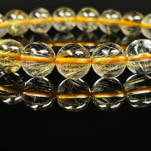 別のアングル写真1: 9－10ミリ  おすすめ  現品一点物  ゴールドルチル  ブレス   虹入り金針水晶  数珠  26g  SGR22  商品動画あり  / 誕プレ 魔除け 運気向上 お揃い プレゼント お祝  高品質 / 京海堂