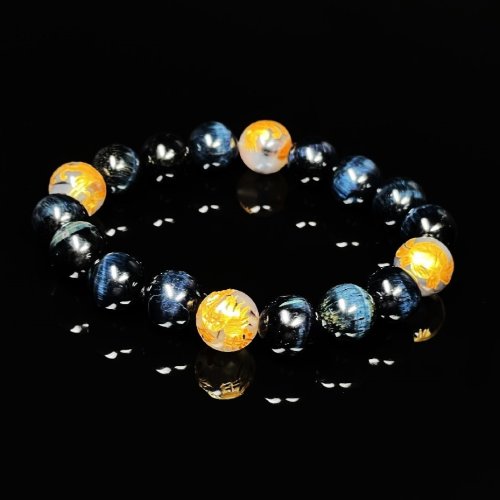 別のアングル写真3: 鋭い観察力パワーストーン  10ミリ  金彫四神獣  ドラゴンアゲート  ブルータイガーアイ  ブレス   相性抜群  天然石  開運  結婚記念日  誕生石  SiSin22  / 誕プレ 魔除け 運気向上 お揃い プレゼント お祝  高品質 / 京海堂