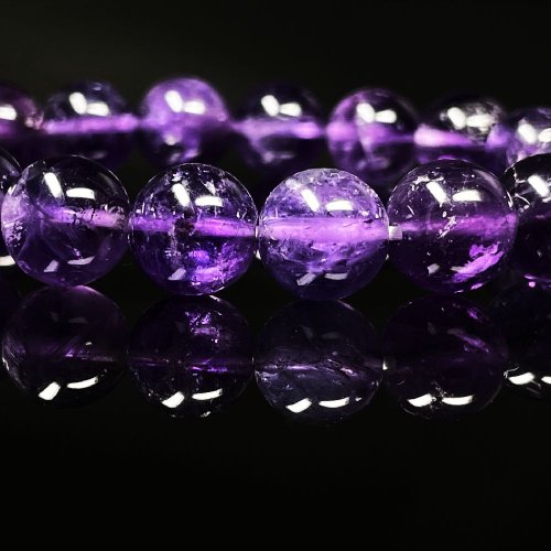 別のアングル写真3: 真実の愛を守り抜く石  アメジスト  ブレス   10ミリ  2月  誕生石  天然石  高貴な輝き  商売繁盛  パワーストーン  開運  金運  成功運  誕生日  ギフト  贈り物    AM2  / 誕プレ 魔除け 運気向上 お揃い クリスマスプレゼント お祝  高品質 / 京海堂