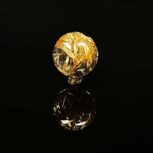 別のアングル写真3: こだわりの極上品質   18ミリ  現品一点物  1粒売り  ゴールド  タイチンルチル  天然石  虹入金針水晶  SgT1  ハンドメイド  クォーツ  開運  最強金運  誕生日  リメイク  贈り物   /クリスマスプレゼント お祝 高品質 / 京海堂