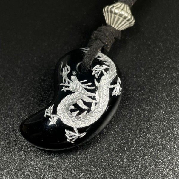 画像5: 目標達成をサポートする力を与える  皇帝龍  銀彫オニキス  勾玉  スエードコード  ネックレス  my2  引越祝  / 誕プレ 魔除け 運気向上 お揃い クリスマスプレゼント お祝  高品質 / 京海堂