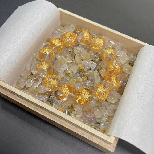 別のアングル写真2: 開運アイテム浄化用さざれ  金針水晶  ルチルクォーツ  100g  /高品質  エネルギー充填  リフレッシュ お守りお部屋 玄関 オフィス 浄化  プレゼント お祝 / 京海堂