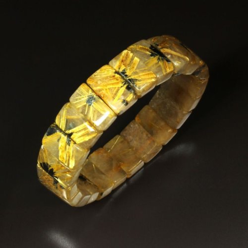 別のアングル写真1: 太陽のように光り輝く  16mm  一点物  太陽放射ルチル  バングル  59g  THB15  開運セット  商品動画あり  最強金運  金針水晶のお守り効果  贈答品  ギフト  / 誕プレ 魔除け 運気向上 お揃い クリスマスプレゼント お祝  高品質 / 京海堂