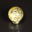 画像6: 金色針の強烈なエネルギー  10ミリ  一点物  1粒売り  ゴールド  タイチンルチル  KTT19  水晶のお守り効果  贈答品  ギフト  / 誕プレ 魔除け 運気向上 お揃い クリスマスプレゼント お祝  高品質 / 京海堂 (6)