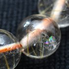 別のアングル写真1: 虹の光る 品格ある一品【ルチルクォーツ】8mm 一点物【 GHB12 16ｇ】ブレスレット 仕事でも着けやすいサイズ 仕事運向上、直感力向上、集中力向上、精神力 プレゼント 贈り物 水晶魔除け効果 浄化発送 ギフト 京海堂