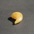 画像13: 【  鋭さがかっこいい  邪を払い幸運を掴む濃密金針  】一点物  ゴールド  ルチルクォーツ  勾玉  【  KMr48  】お守り効果  パワーストーン  贈り物  / プレゼント お祝 高品質 / 京海堂