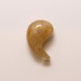 画像14: 【無数の金針＆太針が魅力ゴールドルチルが光る】  一点物  勾玉  【  KMr71  】水晶のお守り効果  力が宿る  パワーストーン  願い叶える  記念  お祝  運気上昇  ギフト  / プレゼント お祝 高品質 / 京海堂