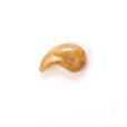 画像11: 【無数の金針が魅力ラビットヘアー】ゴールド  ルチル  一点物  勾玉【  KMr69】  水晶のお守り効果  力が宿る  パワーストーン  願い叶える  記念  お祝  運気上昇  引越祝  ギフト  / プレゼント お祝 高品質 / 京海堂