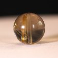 画像4: 透明感抜群X金針が綺麗なスモーキールチル！12ミリ【GHTU6・3g】  一点物  1粒売り  ハンドメイド  交換用ゴム付＆巾着1枚  【心身安定、エネルギー浄化、魔除け、厄除け】  金針水晶  お守り効果  ご褒美  お揃い  ギフト  / プレゼント お祝 高品質 / 京海堂