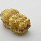 別のアングル写真2: 【キャッツアイ効果あり☆】1点物 ゴールド タイチンルチル クォーツ 貔貅 ヒキュウ 【GHHKU3】3ｇ 商談 面接 交渉 勝負運 邪気払い お守り ご褒美 天然石ビーズ 貫通穴あり ルチルクォーツ 効果 京海堂