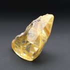 別のアングル写真2: 【不動の人気！放射状に広がる金針の美結晶】一点物 ゴールド 太陽放射ルチル 原石 15g GHG1 巾着1枚＆座布団付 エネルギーを感じる天然石 金運の石 成功を引き寄せる石 仕事運向上 お守り 贈り物 ギフト 京海堂