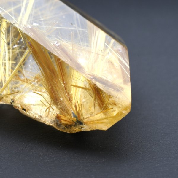 画像7: 【不動の人気！放射状に広がる金針の美結晶】一点物  ゴールド  太陽放射ルチル  原石  15g  GHG1  巾着1枚＆座布団付＆開運セット / エネルギーを感じる天然石  金運の石  成功を引き寄せる石  仕事運向上  お守り  贈り物  クリスマスプレゼント お祝 高品質 / 京海堂