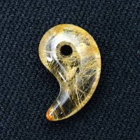 【まるで小宇宙☆きらめきとインクルージョンが神秘的】人気 勾玉 ゴールド ルチル クォーツ 一点物【KMr65】お守り効果 力が宿る パワーストーン 勝負運・金運・目標達成 プレゼント 守護石 京海堂