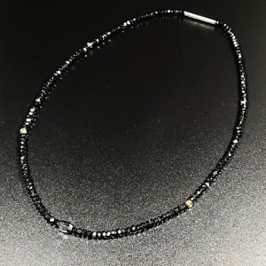 画像: 高級感溢れるデザイン  K18ビーズ  ブラックスピネル  ヘマタイト  磁気  ネックレス  SPKn3  / 誕プレ 魔除け 運気向上 お揃い プレゼント お祝  高品質 / 京海堂