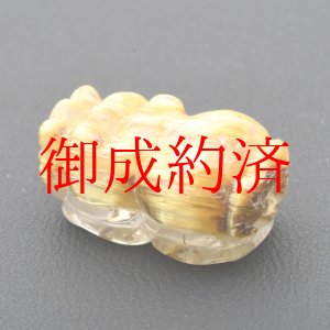 画像: 【キャッツアイ効果あり☆】1点物  ゴールド  タイチンルチル  クォーツ  貔貅  ヒキュウ  【GHHKU3】3g  商談  面接  交渉  勝負運  邪気払い  お守り  ご褒美  天然石ビーズ  貫通穴あり  ルチルクォーツ  効果  / 誕プレ 魔除け 運気向上 お揃い クリスマスプレゼント お祝  高品質 / 京海堂