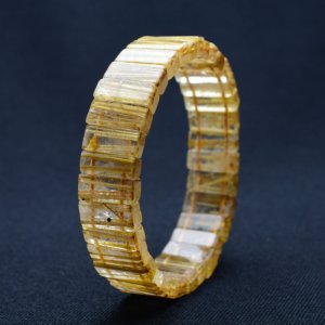 画像: 貴重な一点☆虹入り【透明感抜群のプレートが揃ったルチルバングル】約14〜15mm　一点物　【GHB39・38g】最強金運　金針水晶のお守り効果　ご褒美　お揃い　贈答品　ギフト　魔除 厄除　京海堂