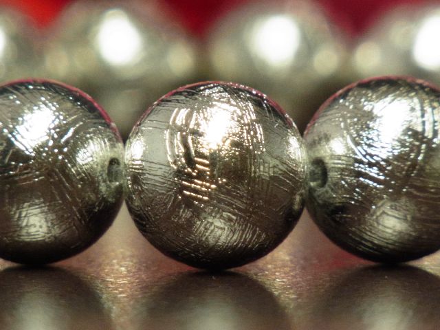 画像: 【現品】鉄隕石ギベオンメテオライトブレスレット！！１０mm×２０珠