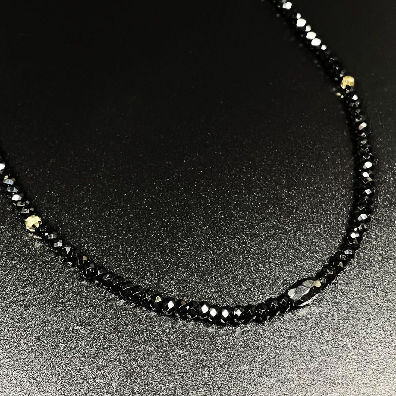 画像: 【高級感溢れるデザイン】K18ビーズ ブラックスピネル ヘマタイト 磁気 ネックレス ＳＰＫｎ３ 旅行の御守り 母の日 プレゼント